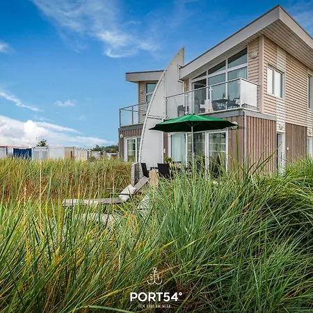 Nordlicht Marina Holiday home *